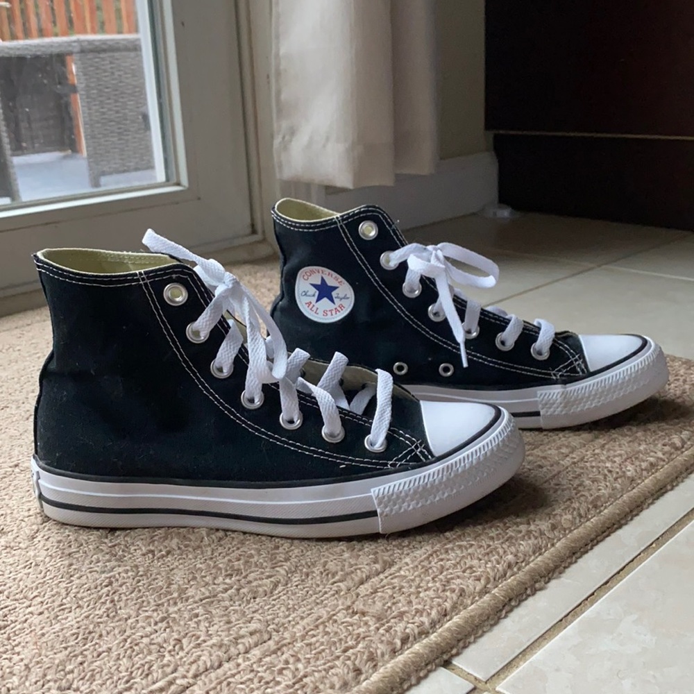 Black Hightop Converse